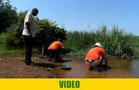 Classifying and gold panning in Uganda